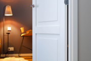 Baubauwall-gradiendiga-eritellimustapeet-4Room-Saxo-porandavalgusti-Haapsalu-uksetehase-siseuks-Kodusaade-Loreida-Hein